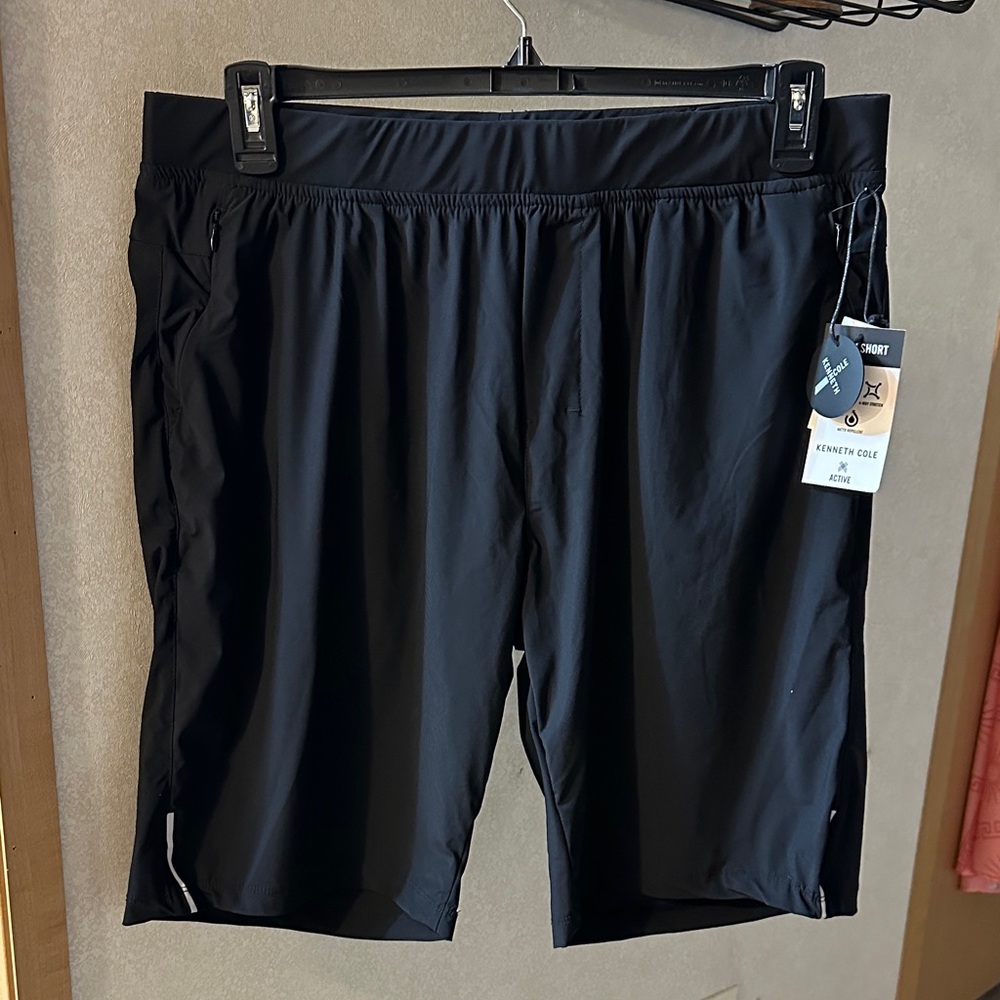 Kenneth Cole Men's Athletic Black tech Shorts